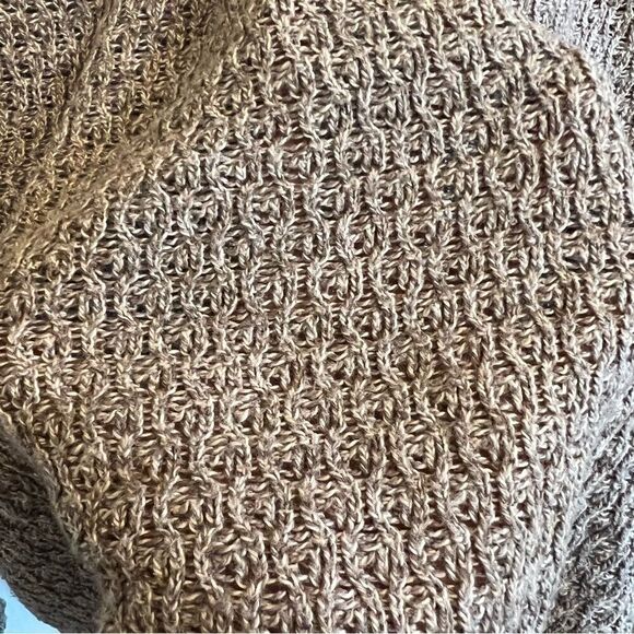 🦅 American Eagle tan knit sweater - Picture 4 of 7